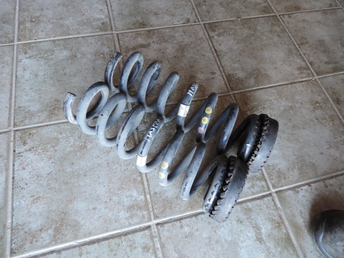 Molle POSTERIORI Orig. Maserati Ghibli